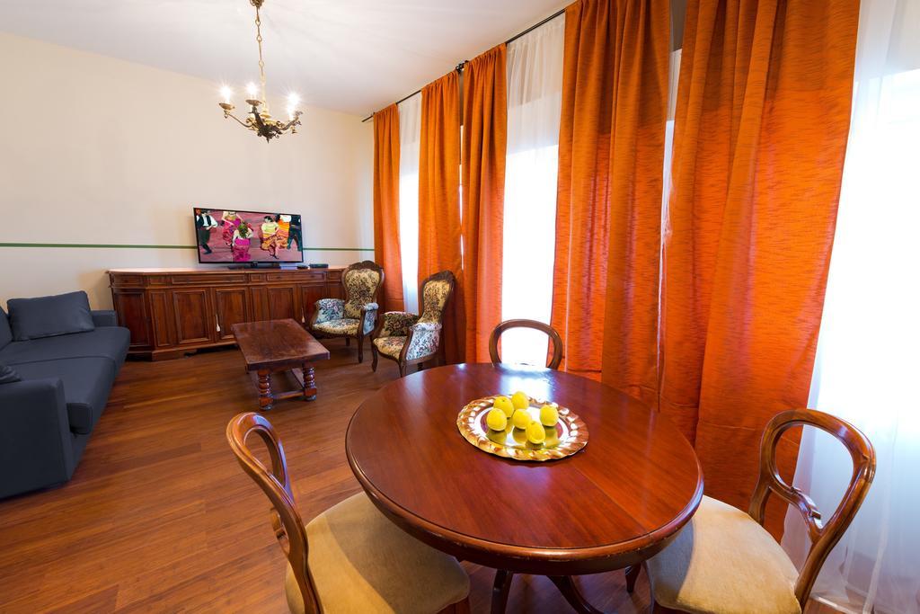 Verona Centre Apartments Екстер'єр фото