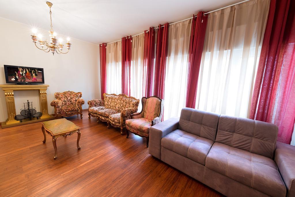 Verona Centre Apartments Екстер'єр фото