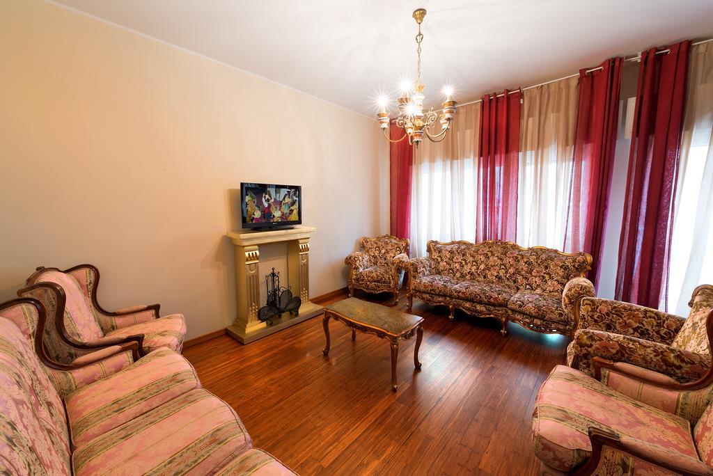 Verona Centre Apartments Екстер'єр фото