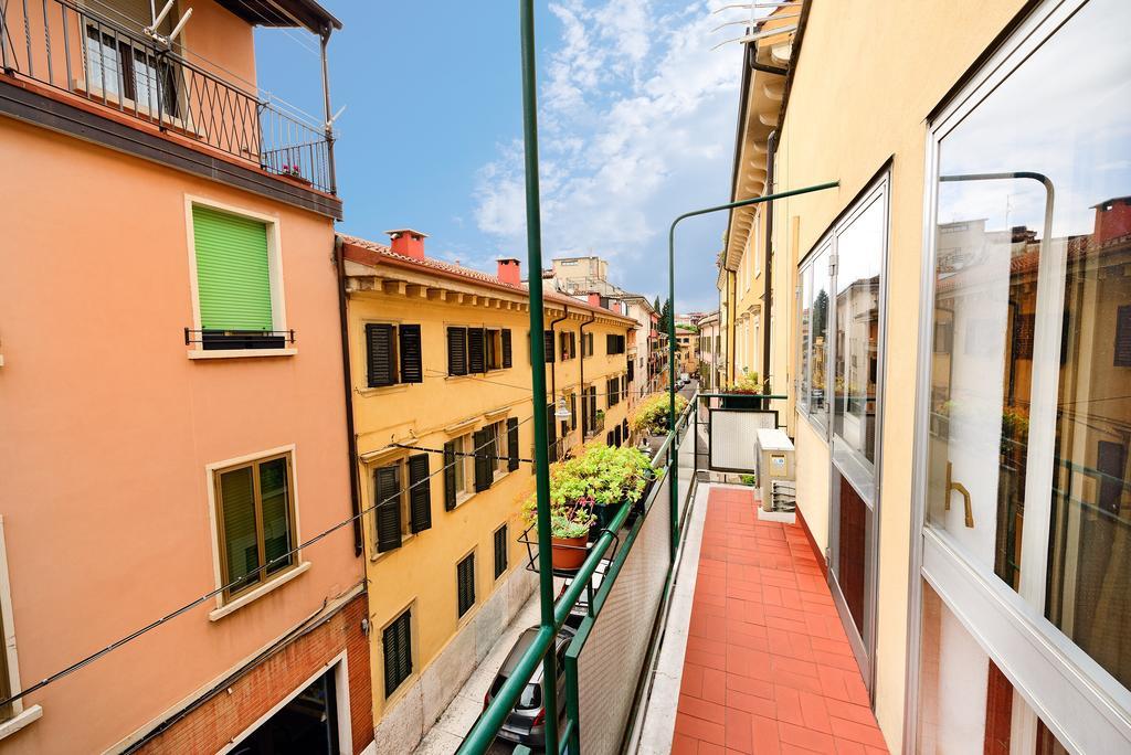 Verona Centre Apartments Екстер'єр фото